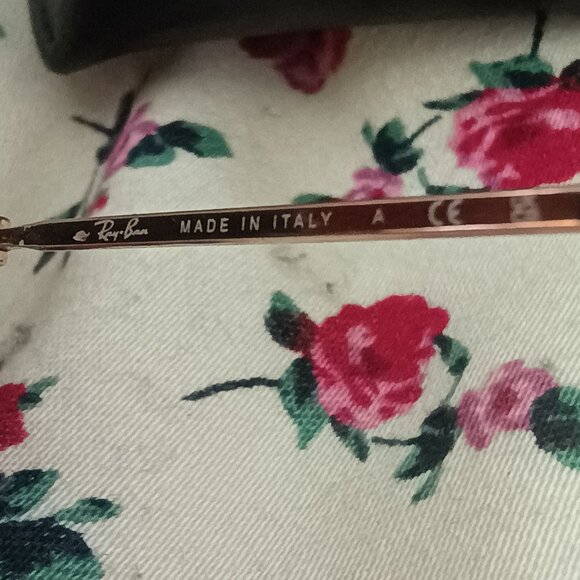 Ray-Bans - Picture 7 of 13